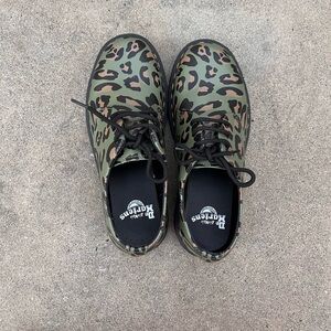 Brand New Dr. Martens never worn size 8